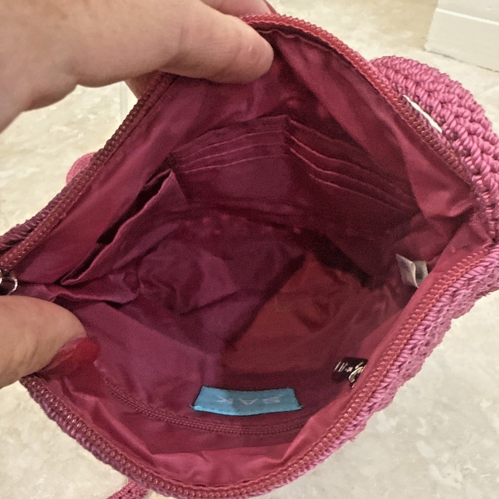 The Sak Pink Crochet Shoulder Bag Zip Closure Crossbody Boho Festival Hippie - Picture 8 of 10